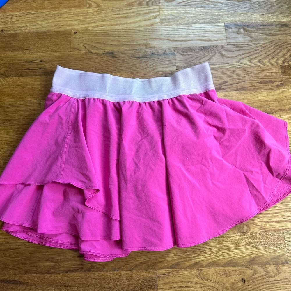 Sold out!! Rare sonic pink lulu skirt!